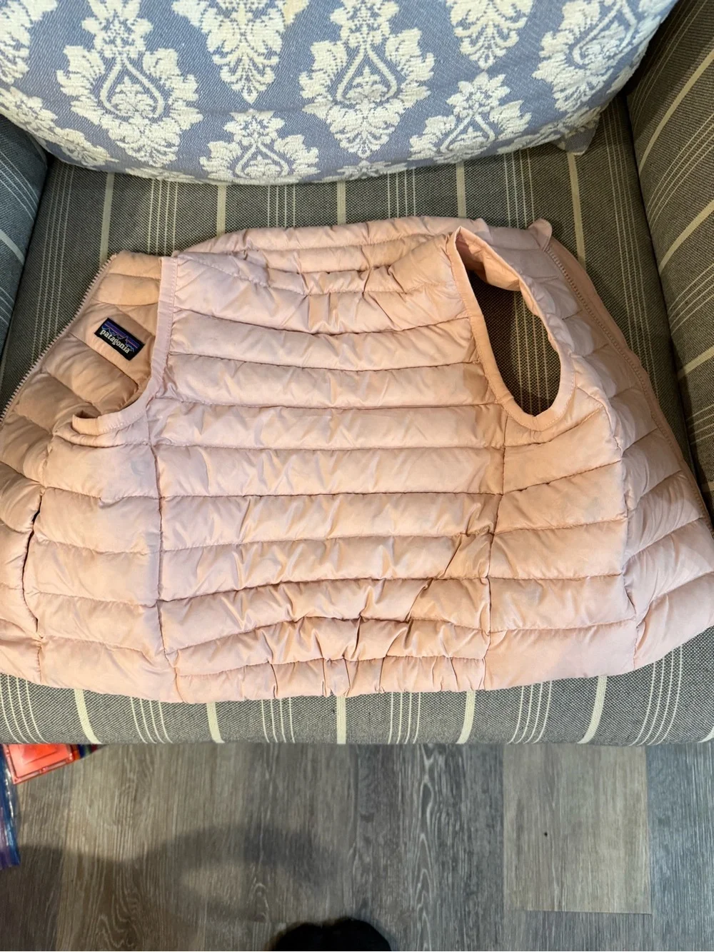 Patagonia Light Pink Quilted Kids Puffer Vest